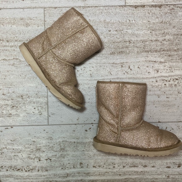 UGG Other - UGG Classic short II glitter boots. Size 1